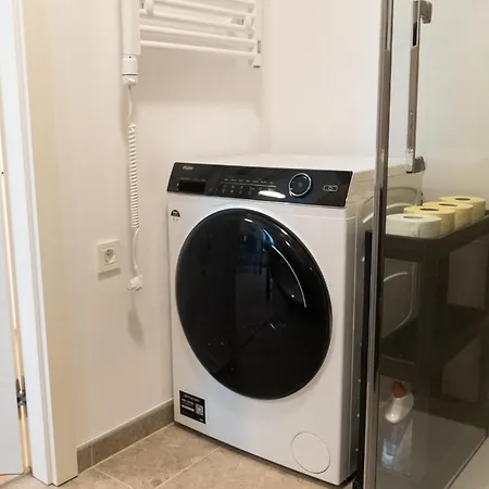 Ella's Cozy Place アパート